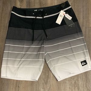 Men’s Quicksilver Bathing Suit NWT